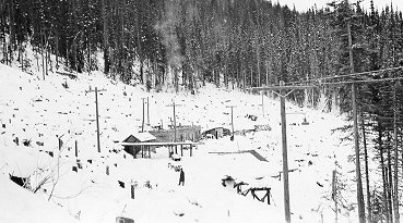 First Power Plant and 1500 level portal at Cariboo Gold Quartz Mine, wpH335